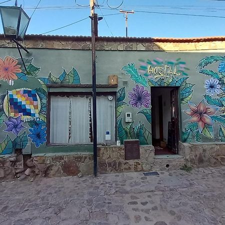 Hostal Amalaya Bed and Breakfast Humahuaca Exteriör bild