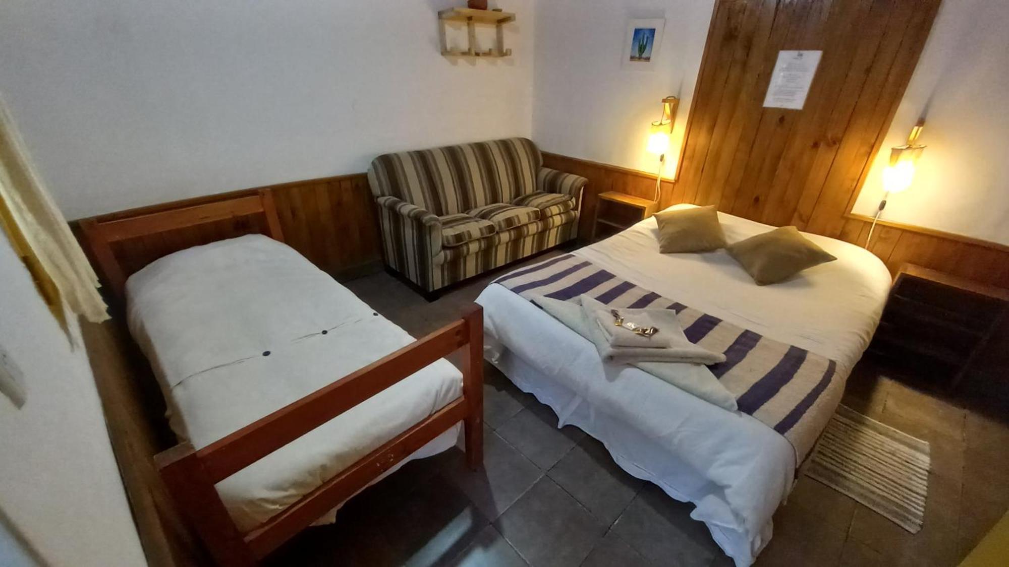 Hostal Amalaya Bed and Breakfast Humahuaca Exteriör bild