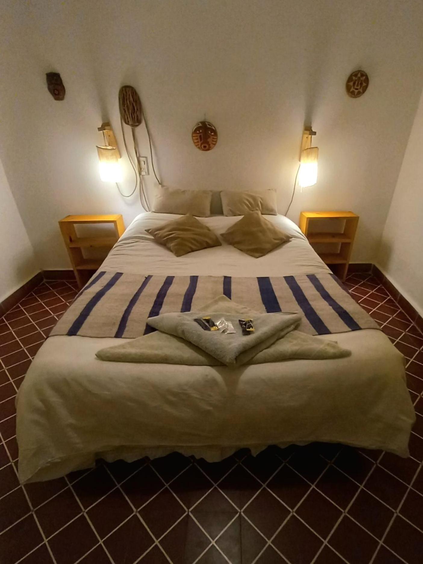 Hostal Amalaya Bed and Breakfast Humahuaca Exteriör bild